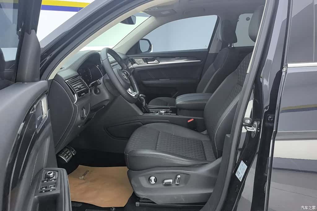 Volkswagen Teramont X, 2021 9