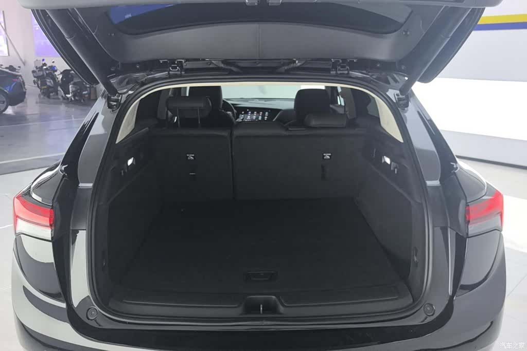 Buick Envision, 2024 4