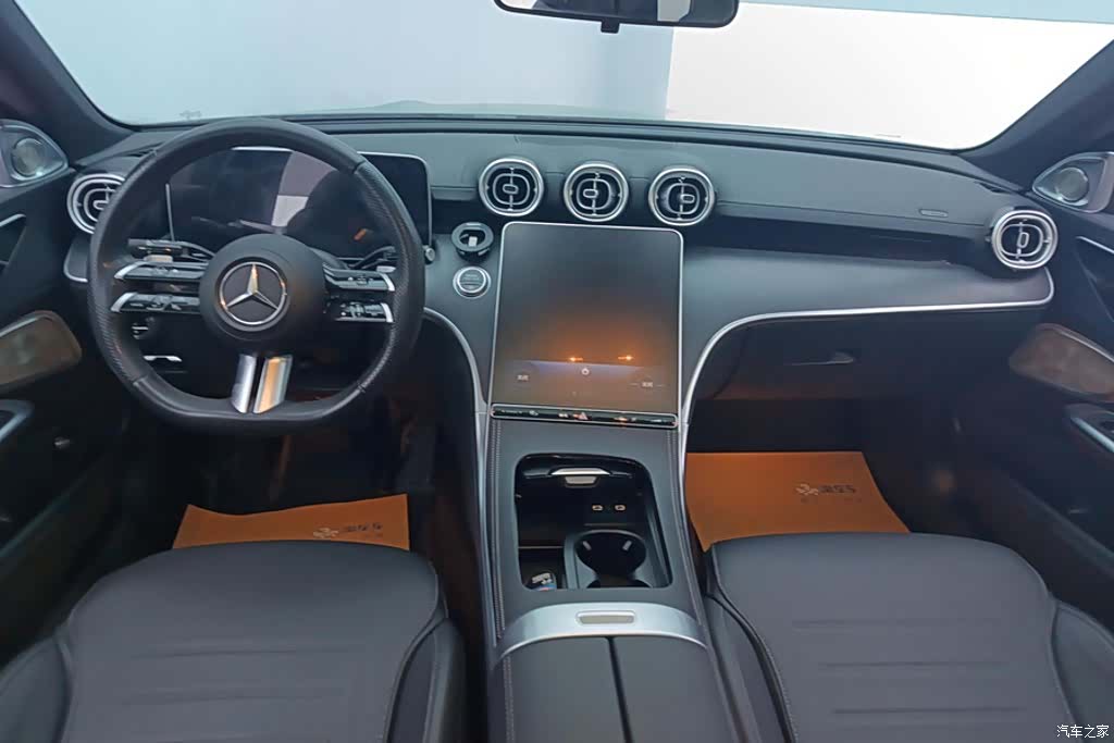 Mercedes-Benz C-Class, 2023 12