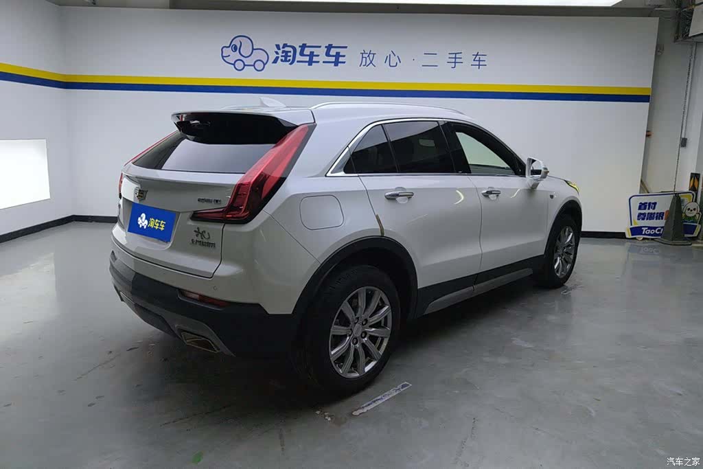 Cadillac XT4, 2020 3