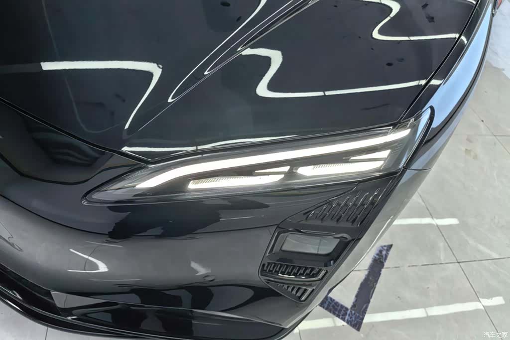 Hongqi 08, 2024 все фото