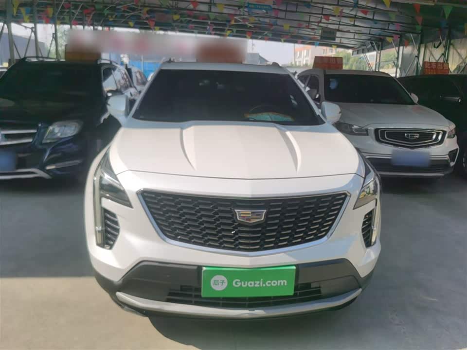 Cadillac XT4