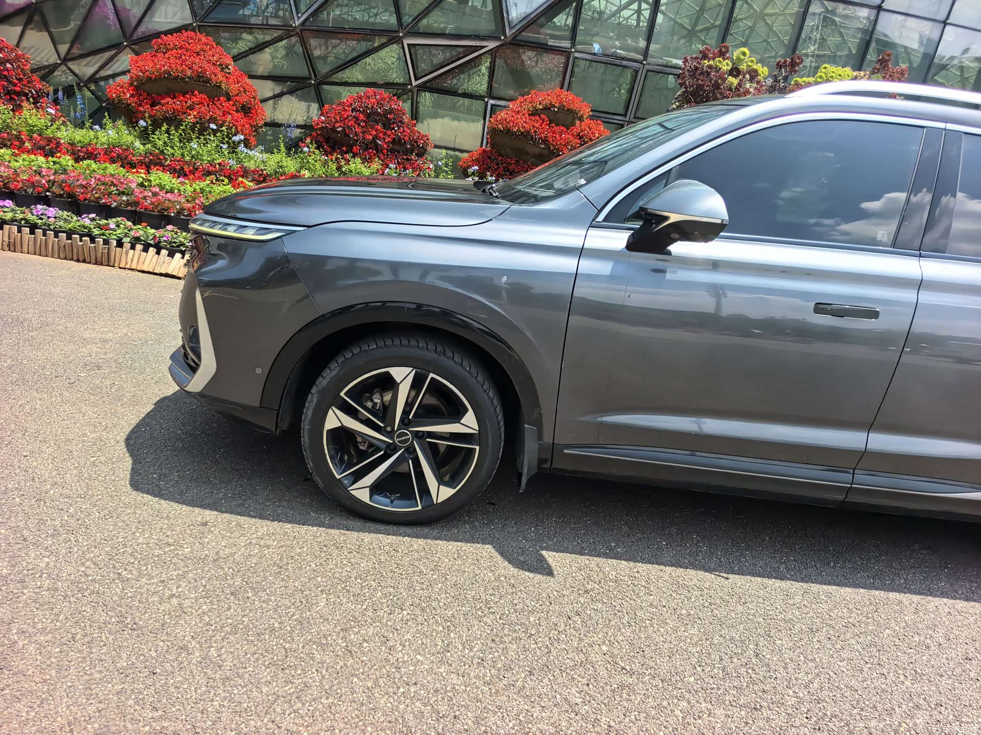 Roewe RX5, 2022 4