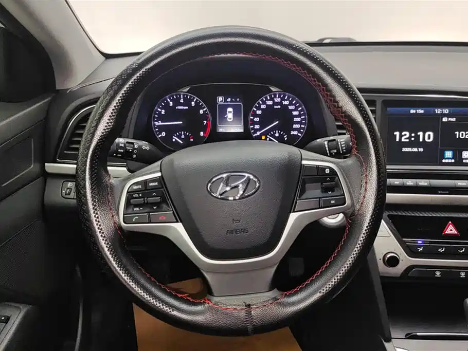 Hyundai Lead