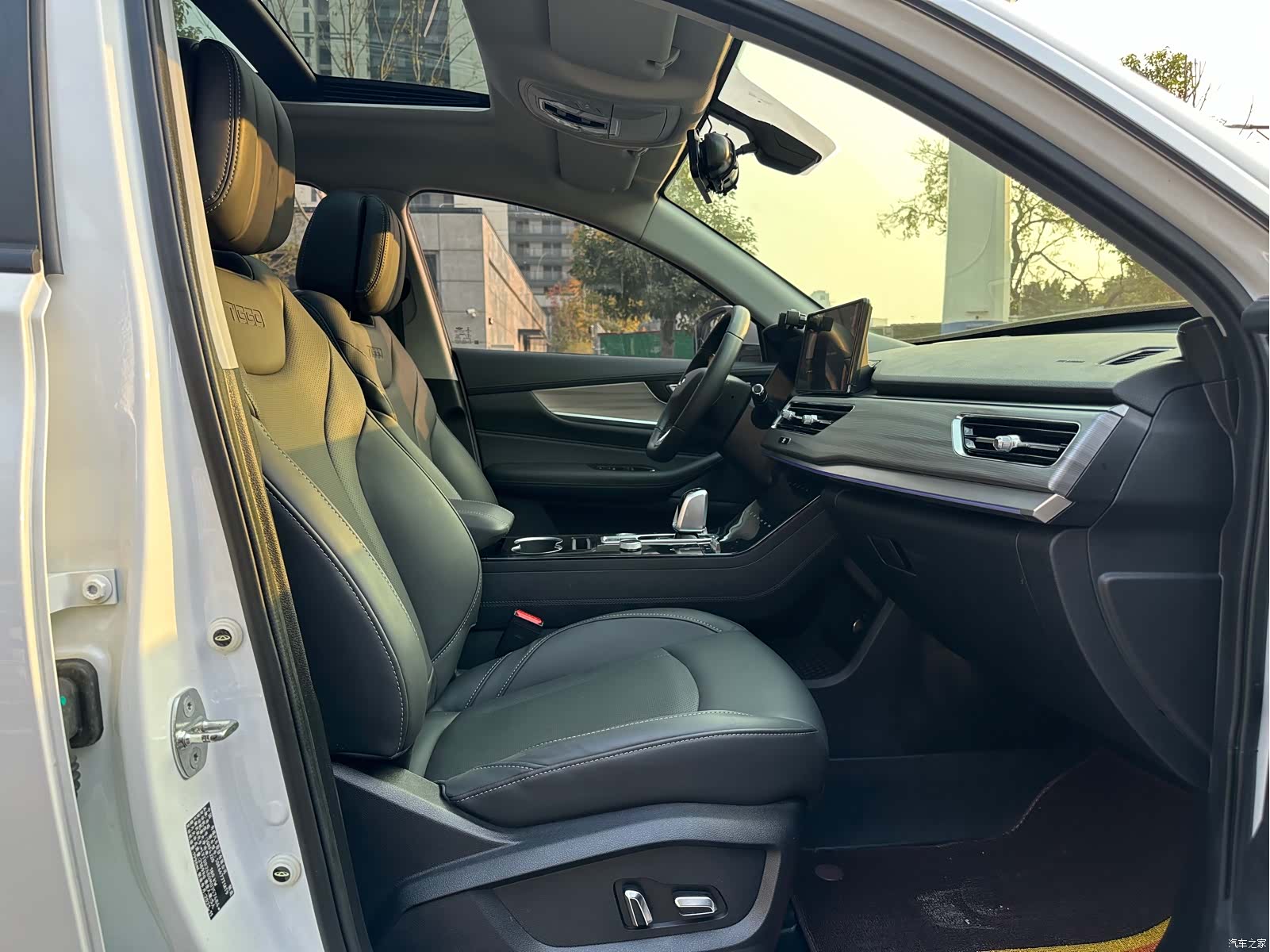 Chery Tiggo 8, 2022 12