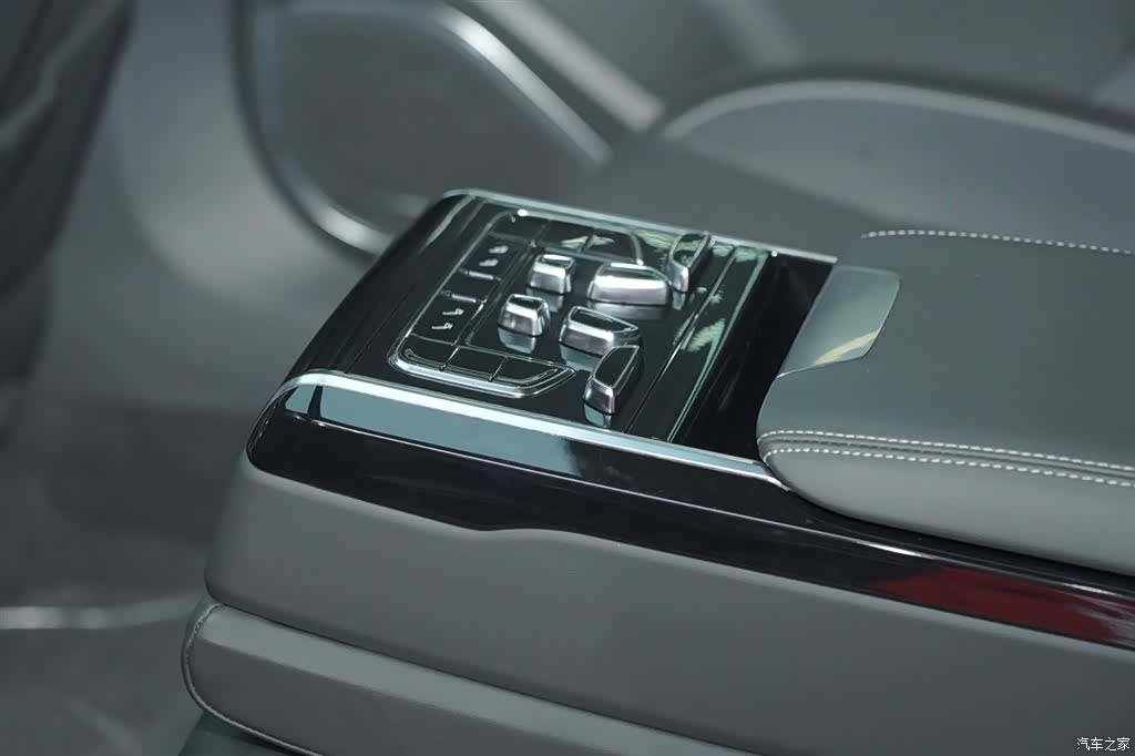 Hongqi H9, 2021 18