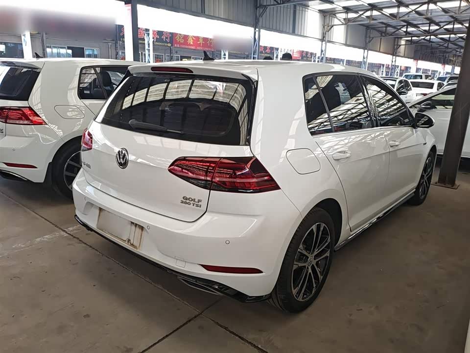 Volkswagen golf