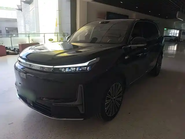 Geely Galaxy M9 2025 — купить из Китая под заказ