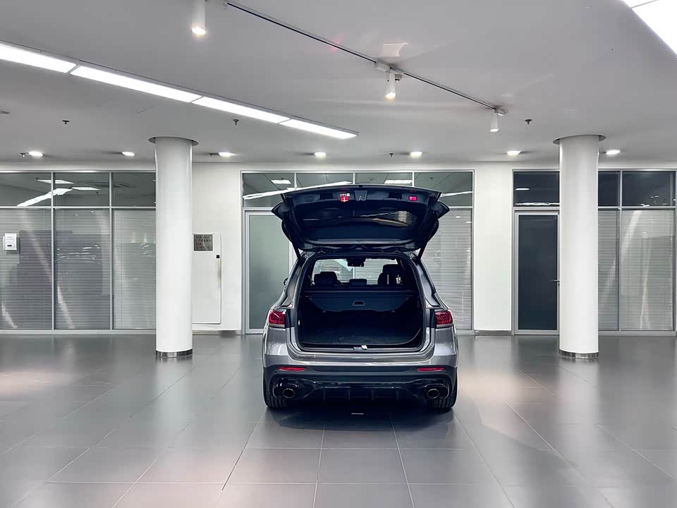 Mercedes-Benz GLB AMG