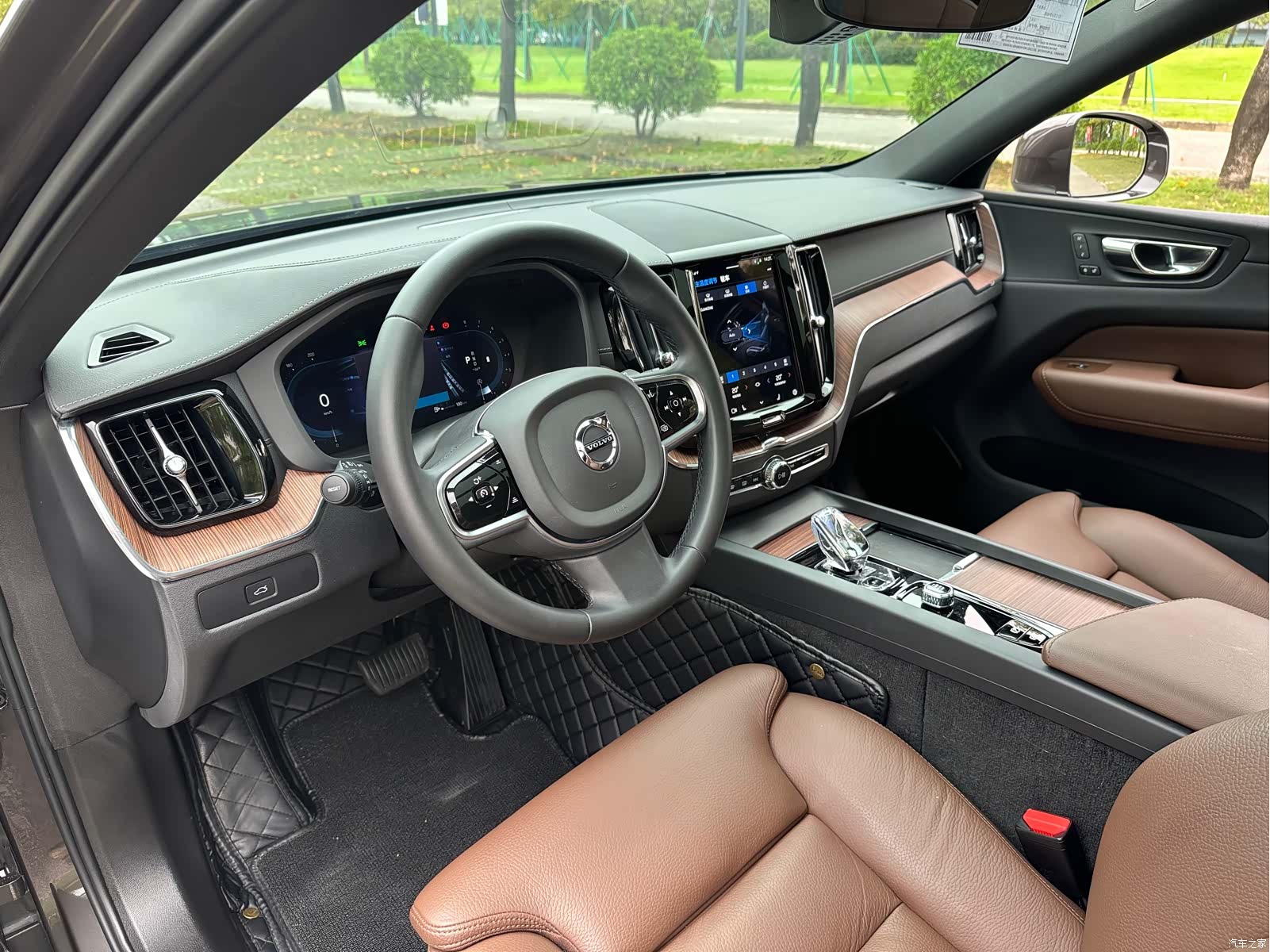 Volvo XC60, 2024 9