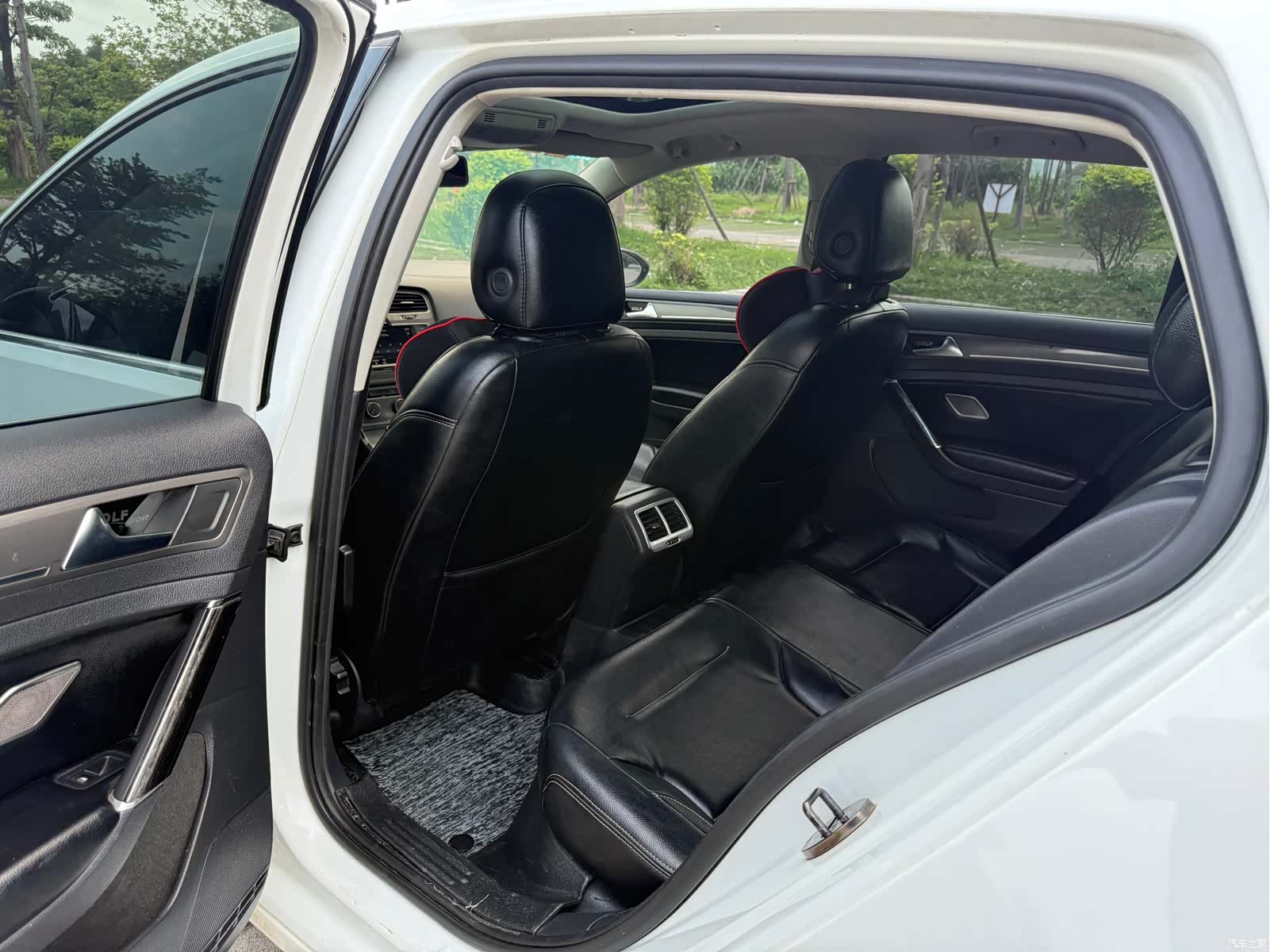 Volkswagen Golf, 2014 13