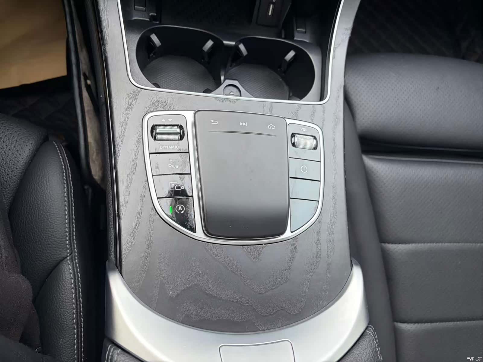 Mercedes-Benz C-Class, 2020 14