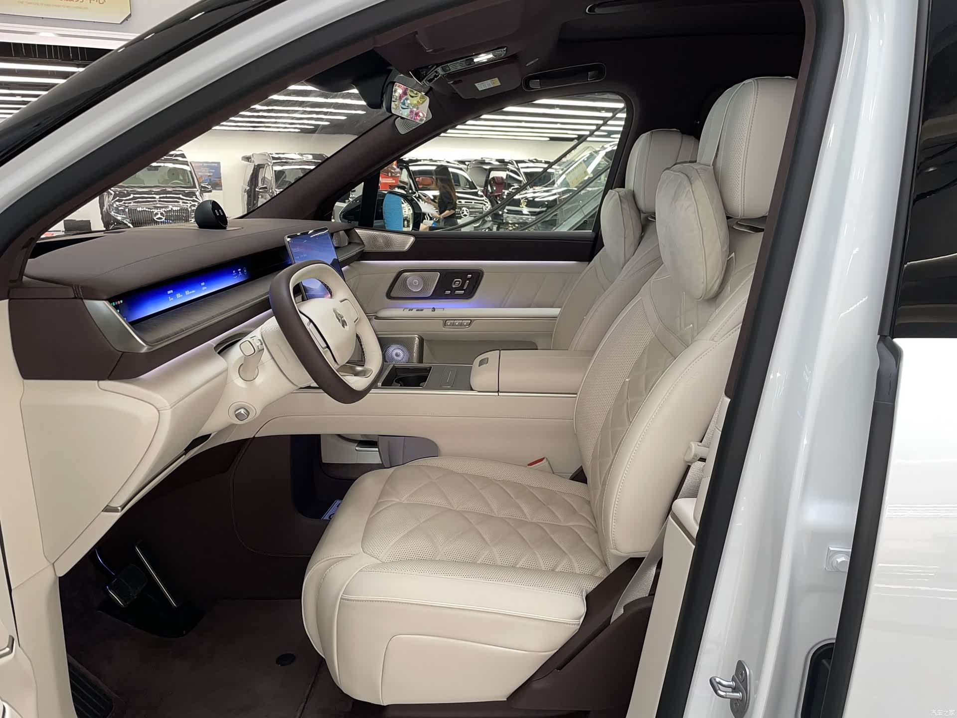 NIO ES9, 2026 11