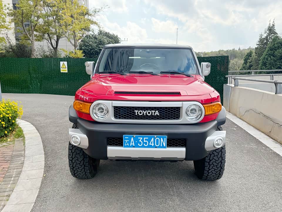 Toyota FJ Cool Luze