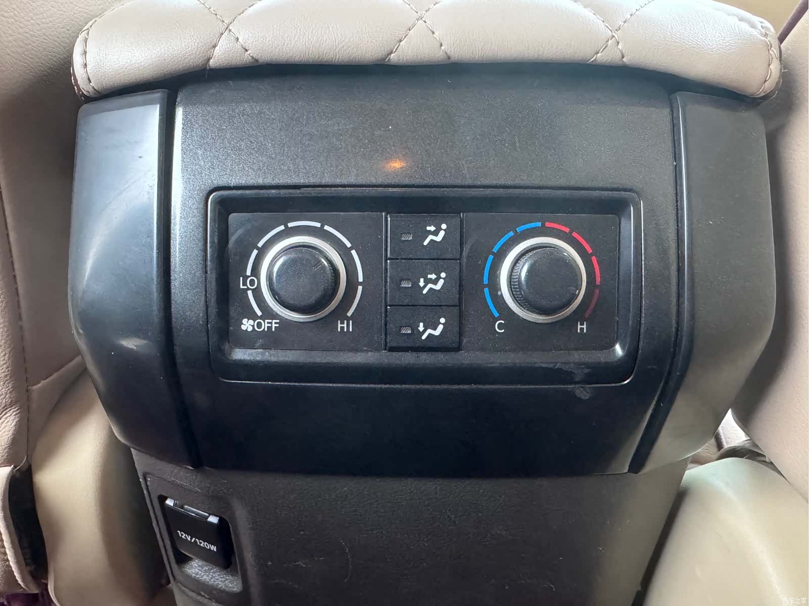 Toyota Prado, 2017 10