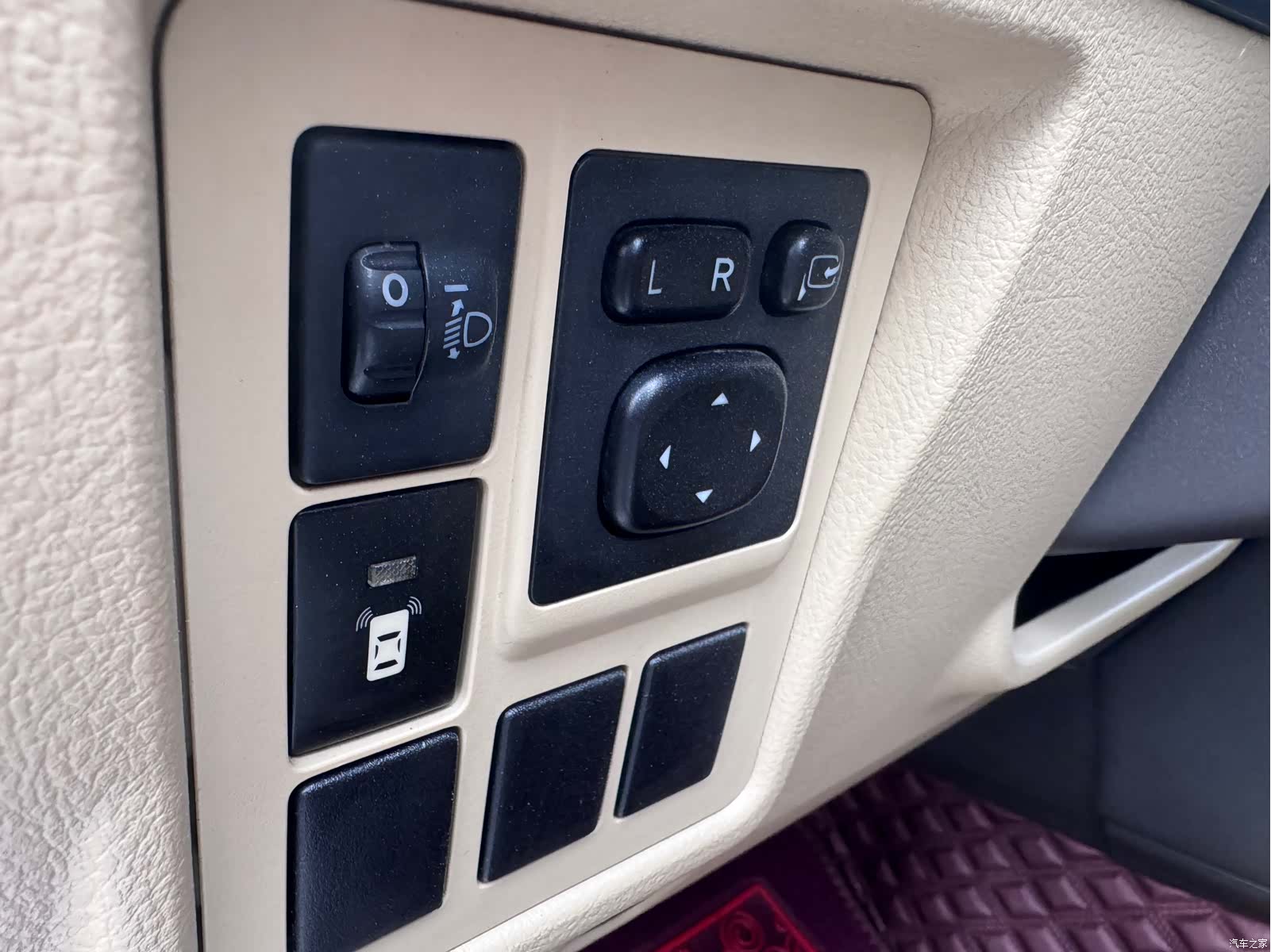 Toyota Prado, 2017 14