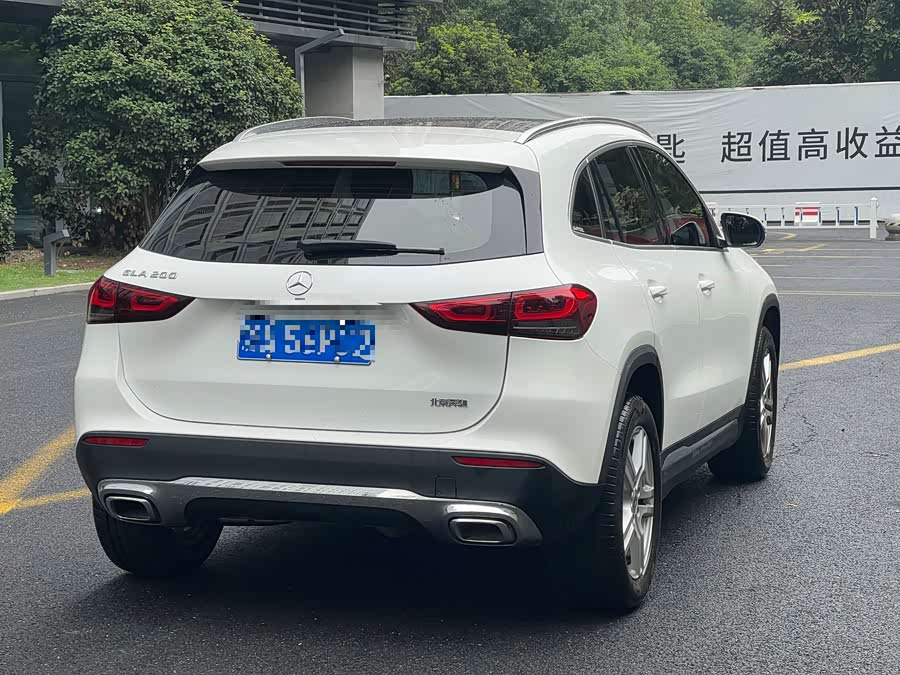 Mercedes-Benz GLA 2023, фото 2