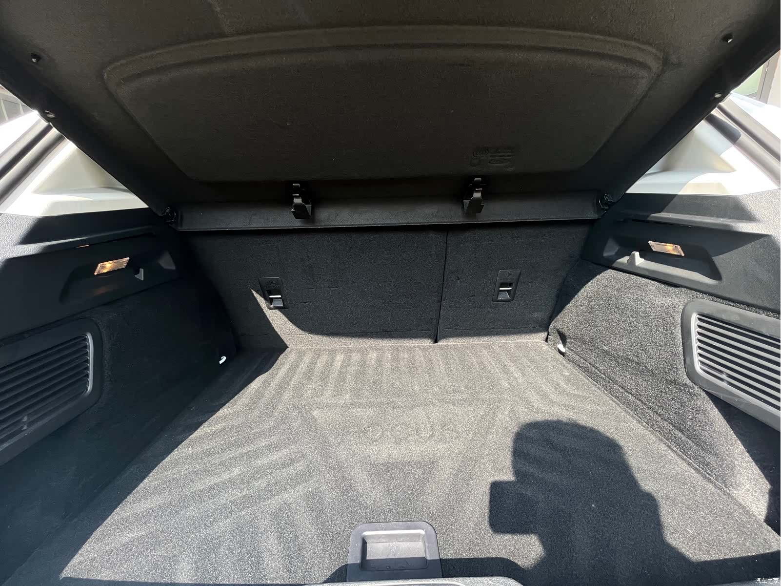 Ford Focus, 2022 19