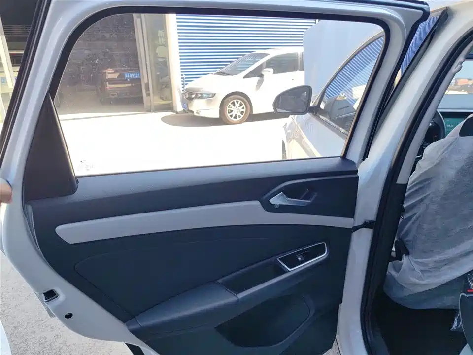 Jetta VS5