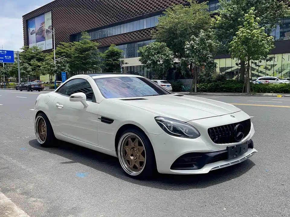 Mercedes-Benz SLC