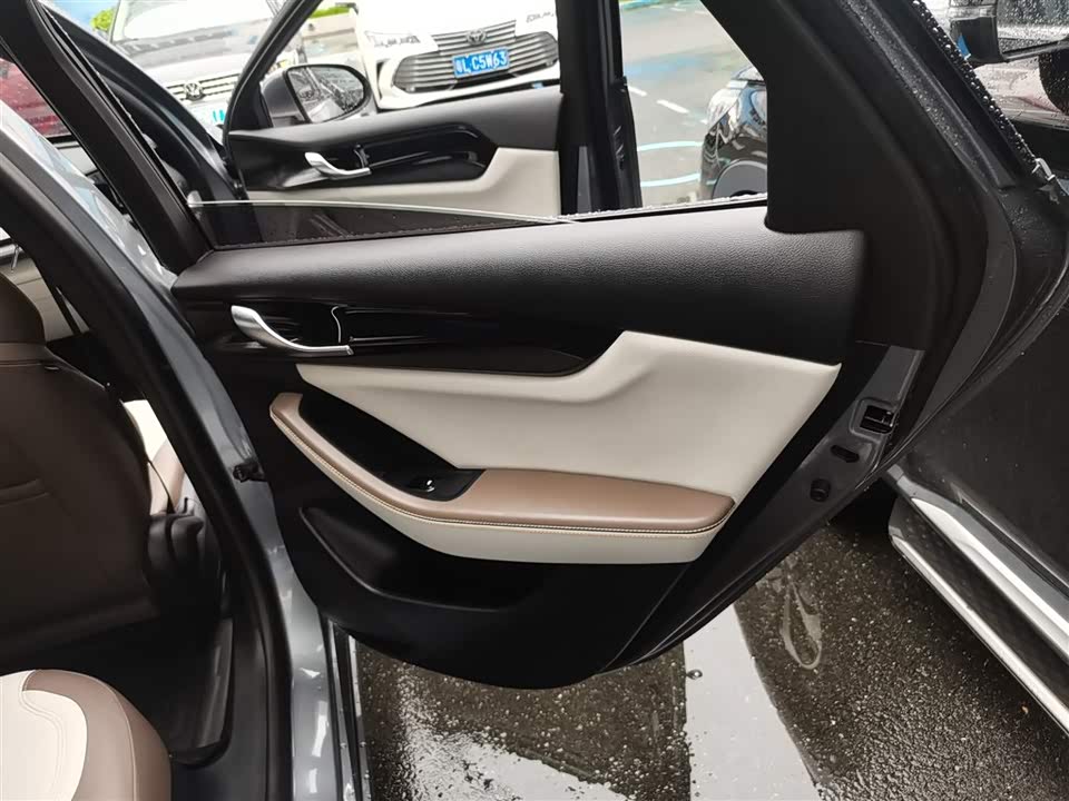 BYD Qin Yuan