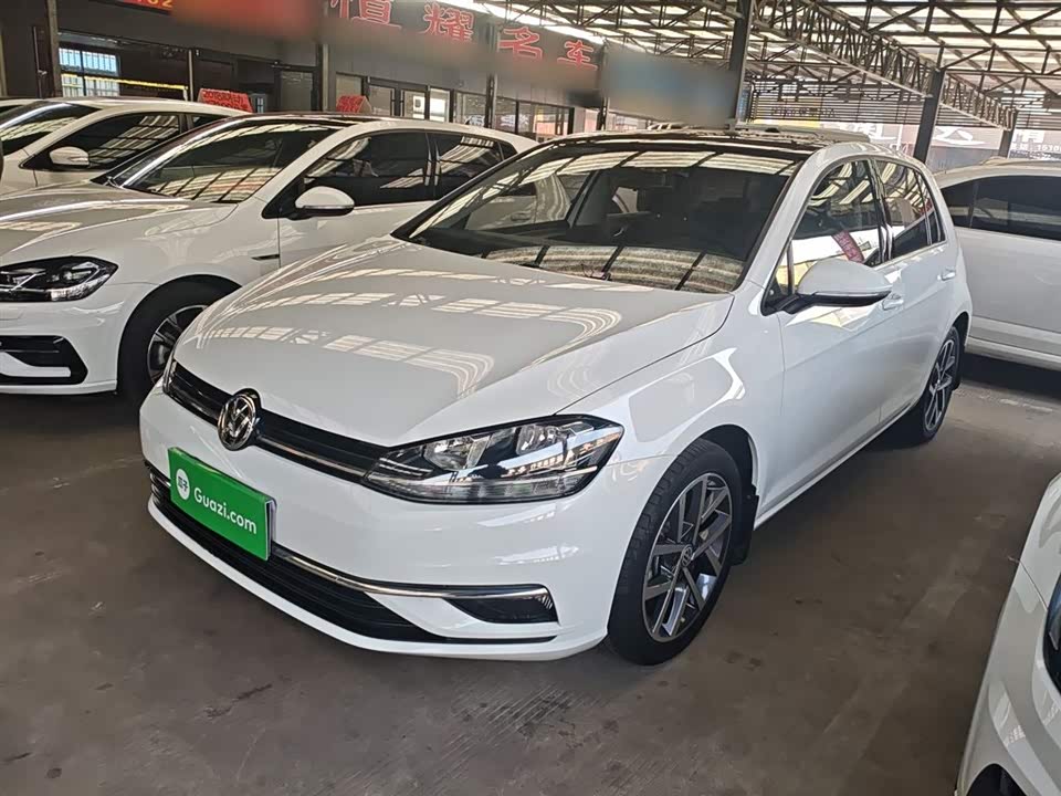 Volkswagen golf