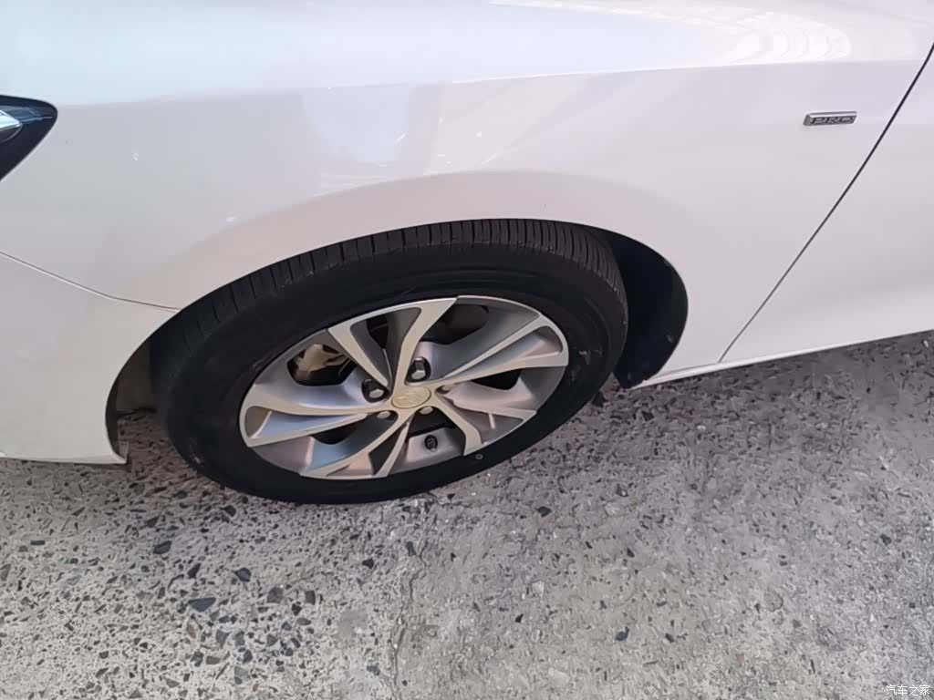 Buick Verano, 2024 23