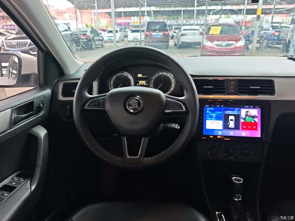 Skoda Rapid, 2019 11