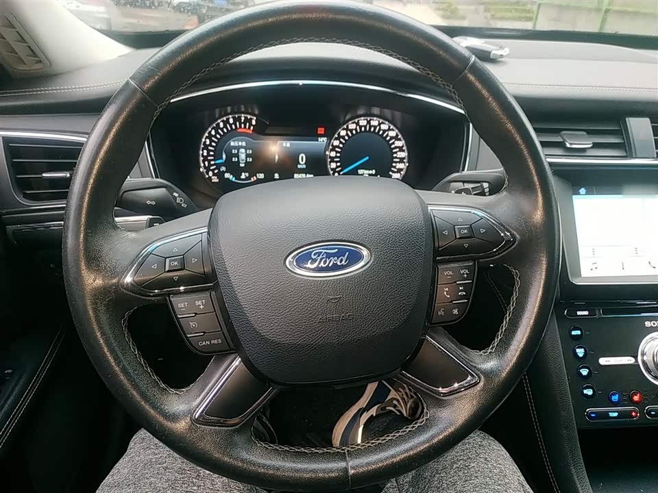 Ford Taurus