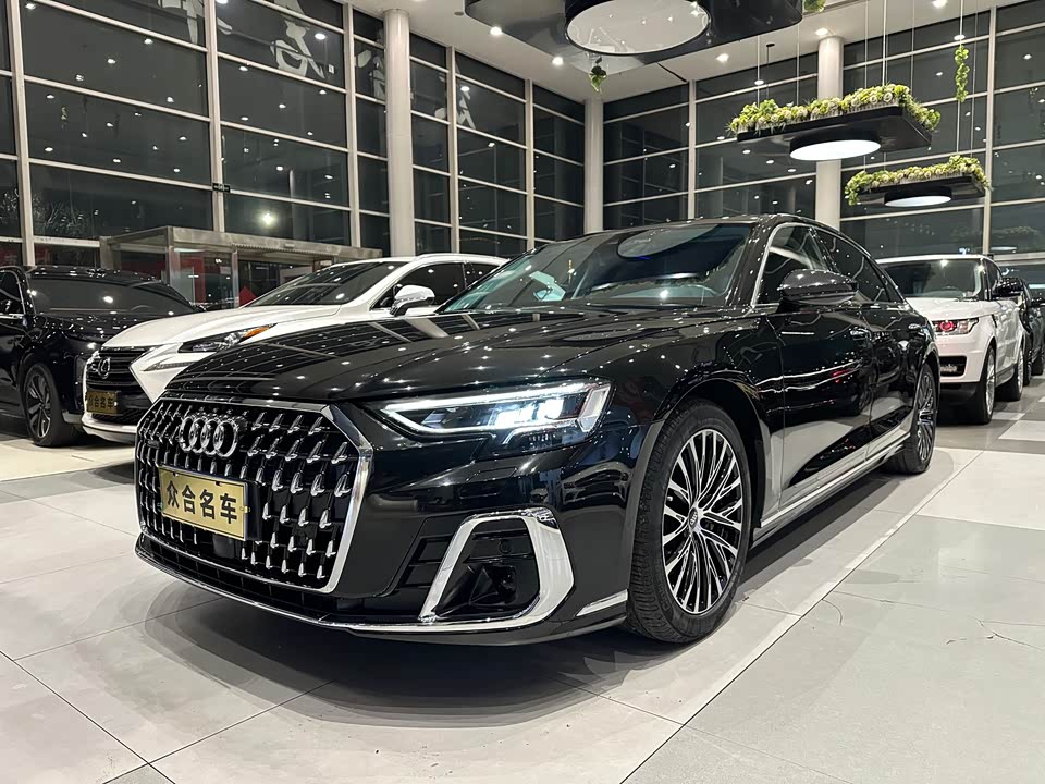 Audi A8
