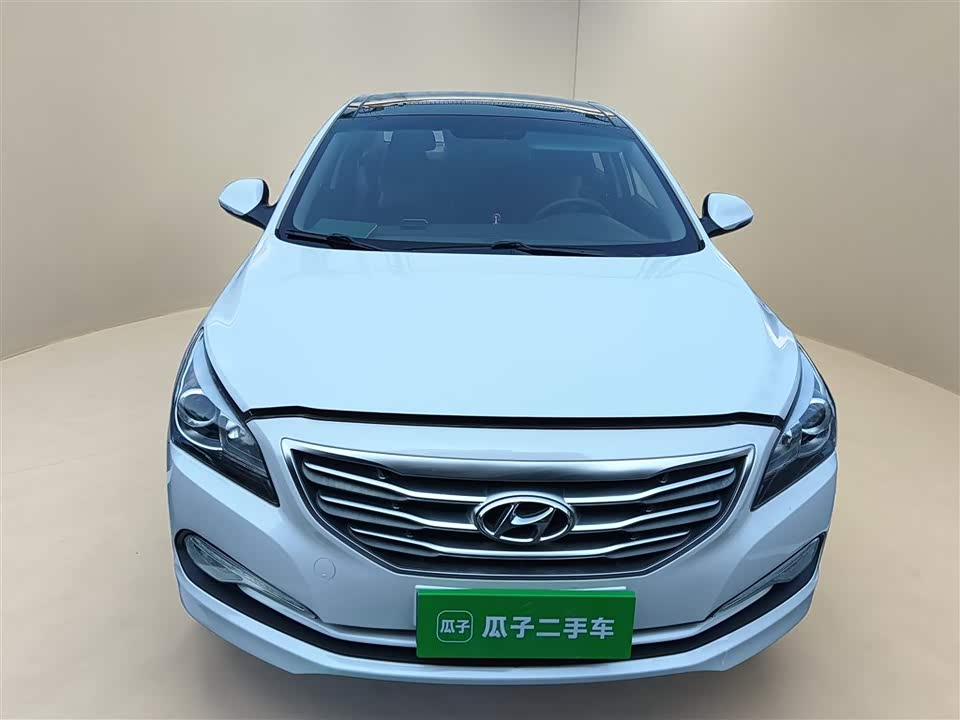 Hyundai Name picture