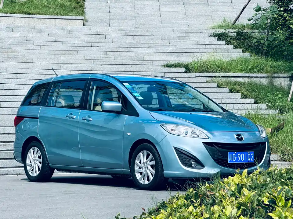 Mazda 5