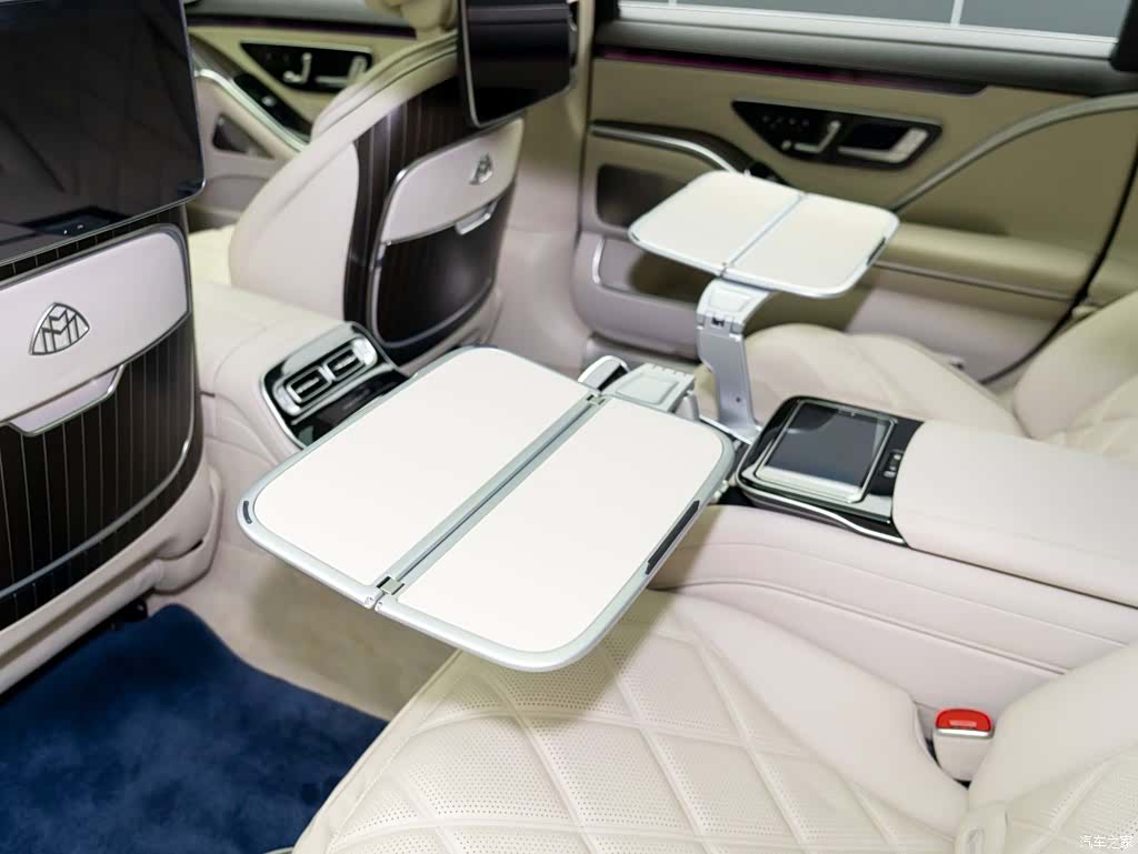 Maybach S-Class, 2023 18