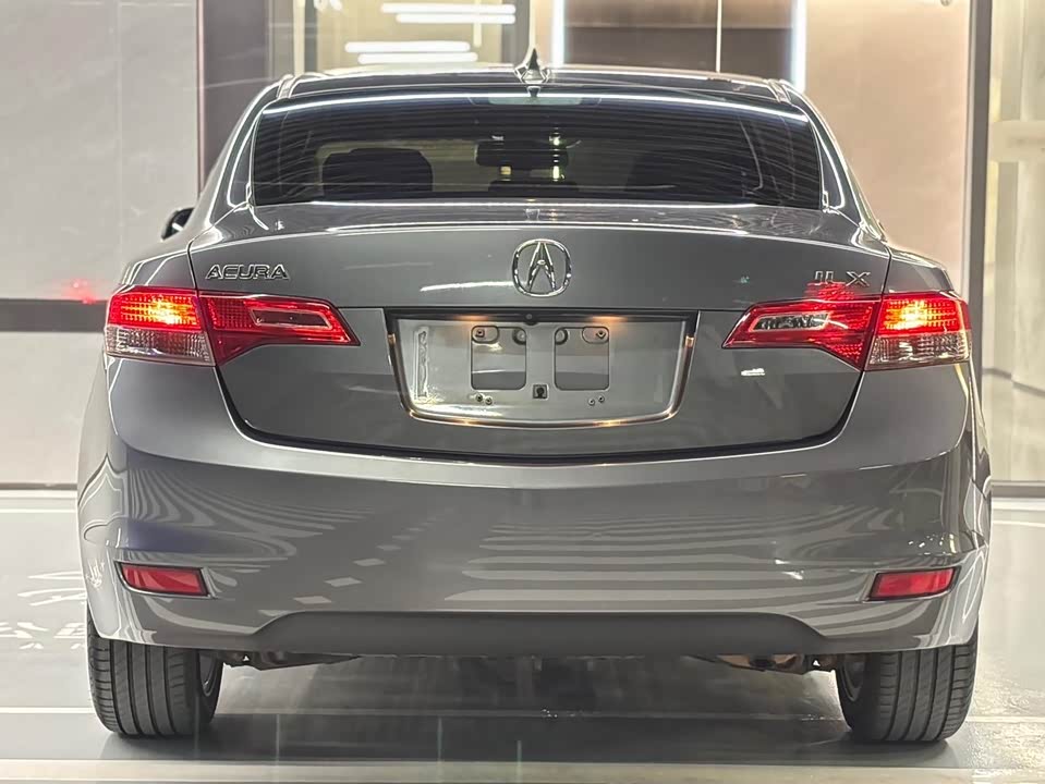 Acura ILX
