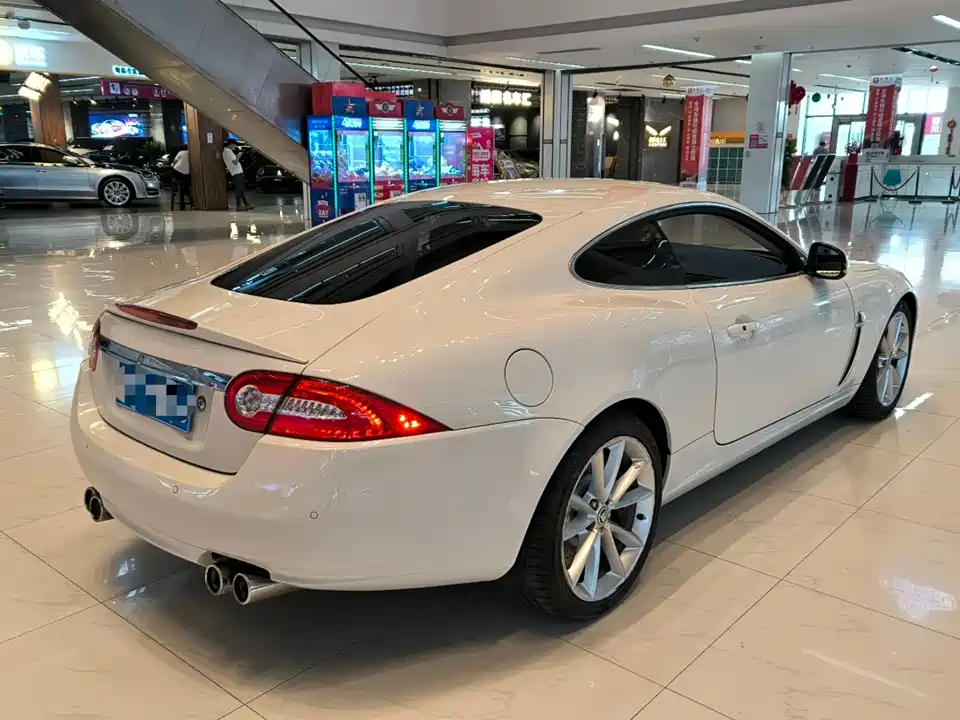 Jaguar XK