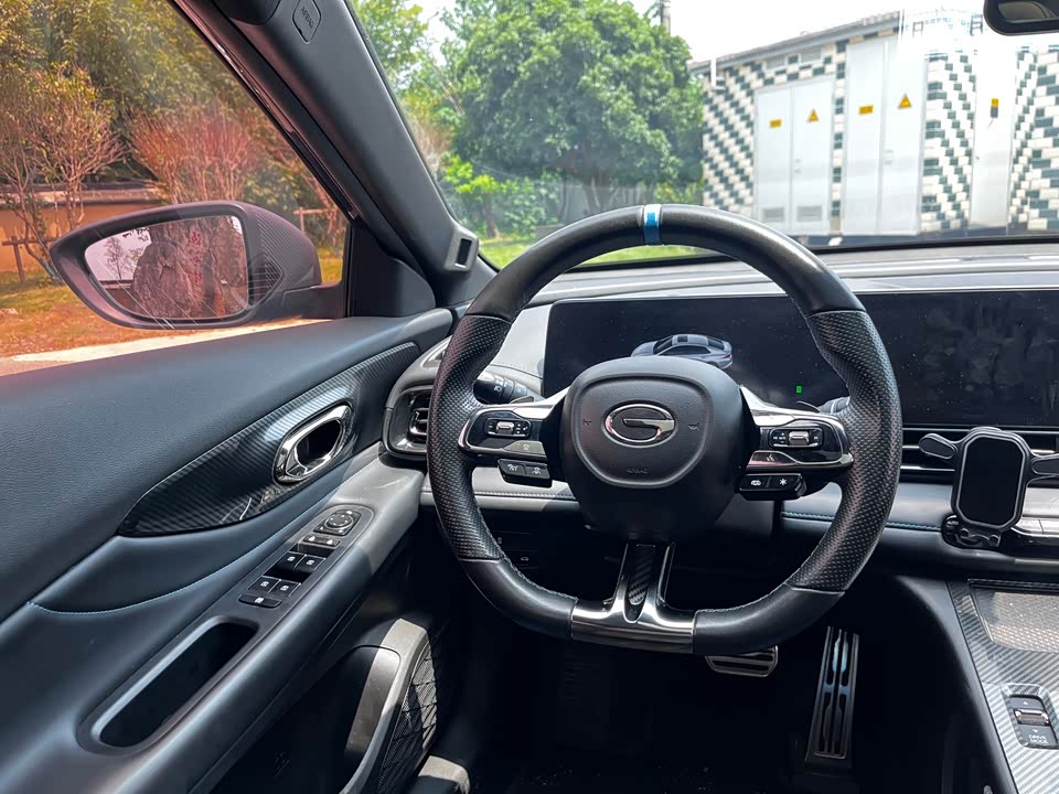 Trumpchi Shadow Leopard