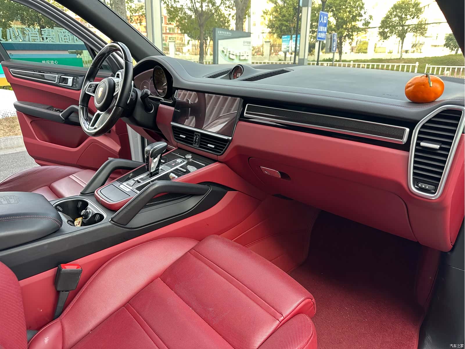Porsche Cayenne, 2023 10