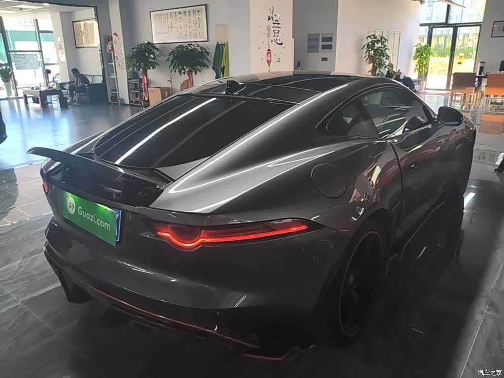 Jaguar F-TYPE, 2017 7