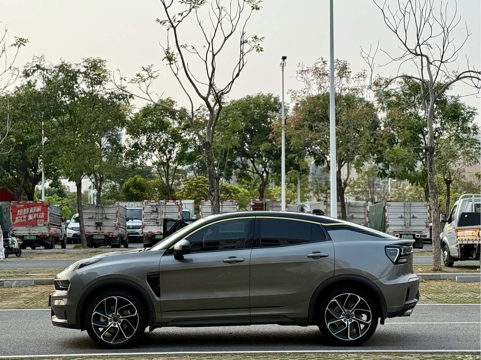Lynk & Co 02, 2021 все фото