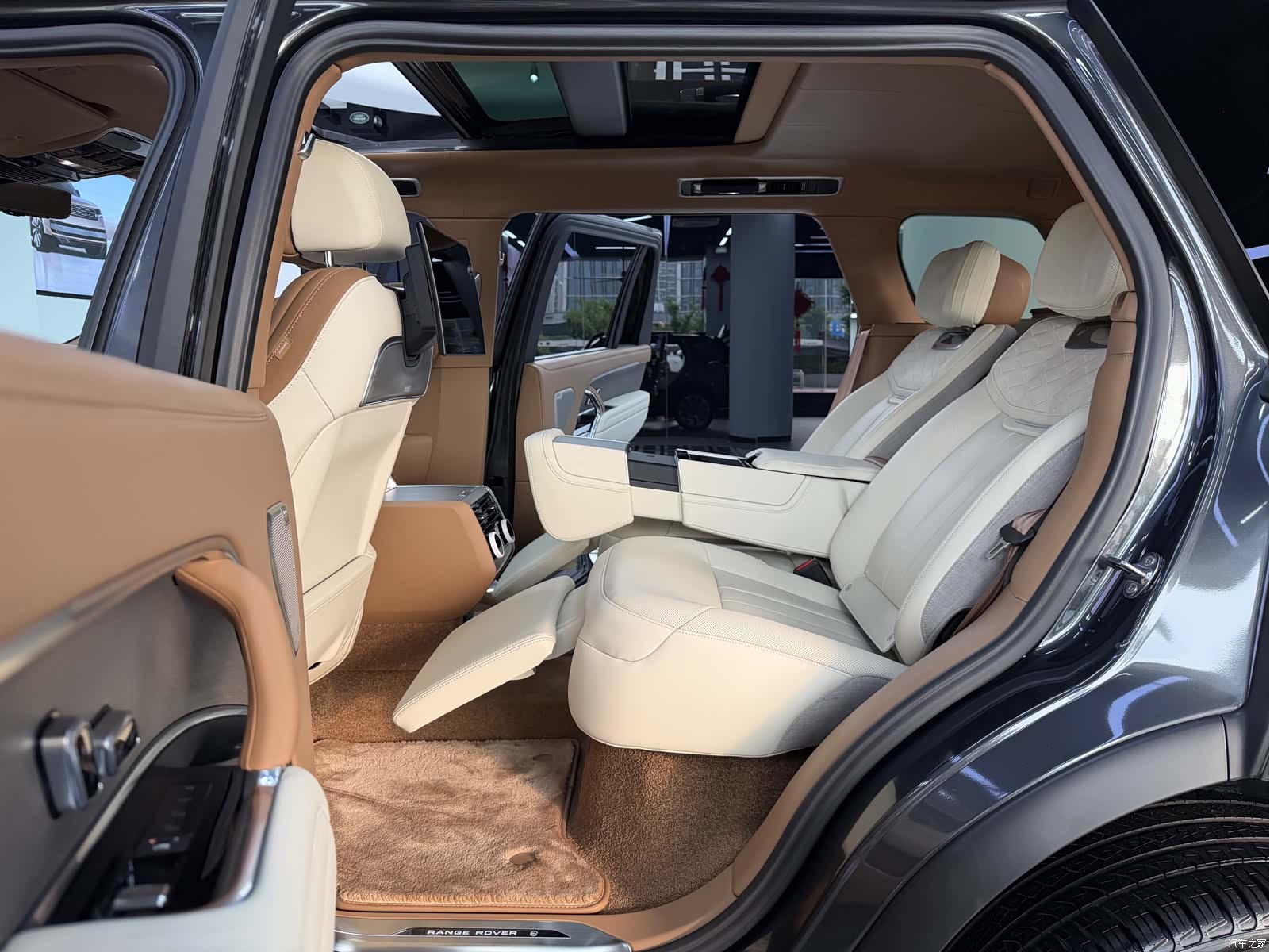 Land Rover Range Rover, 2024 12