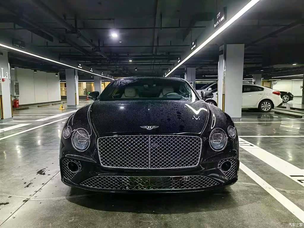 Bentley Continental GT, 2023 2