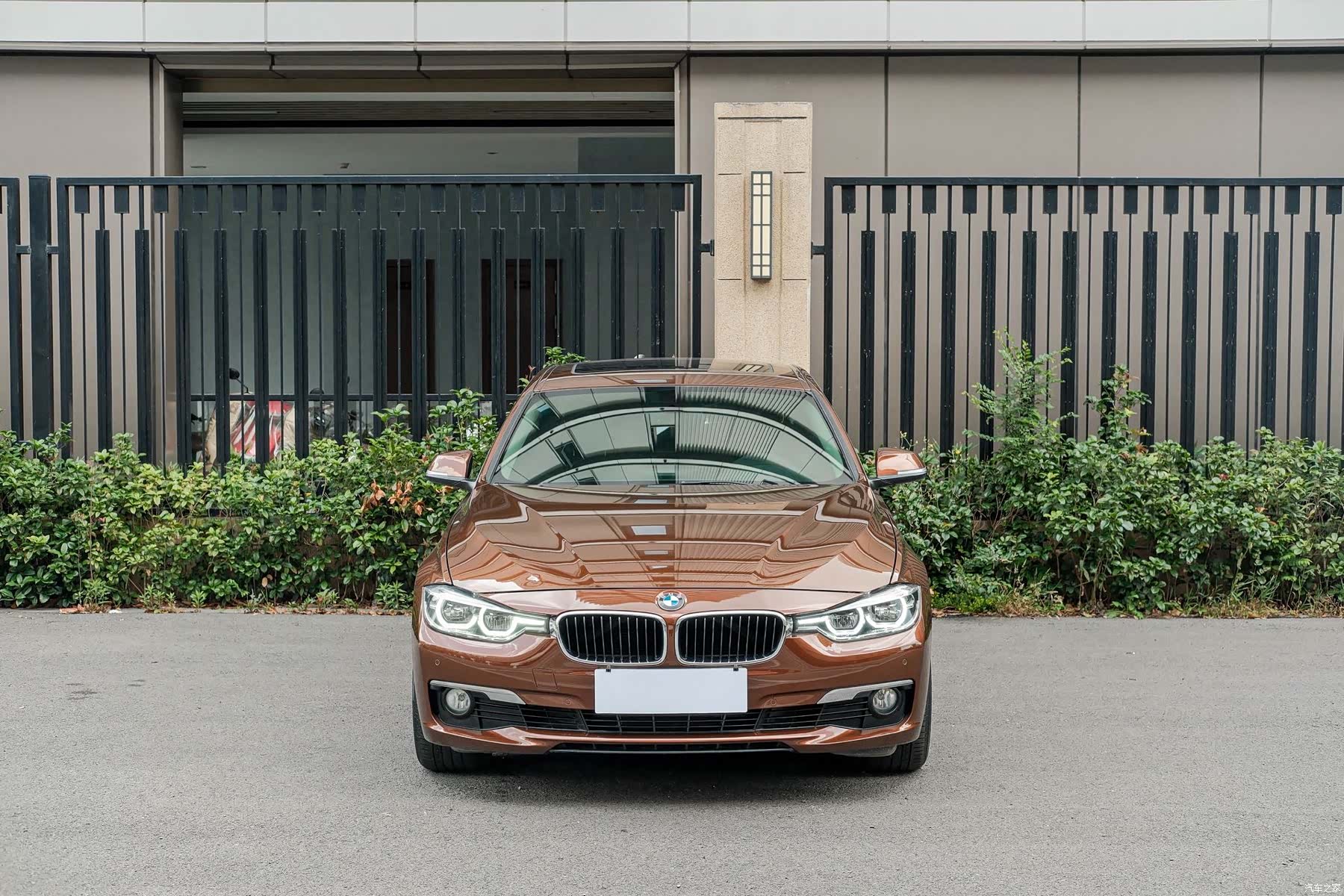 BMW 3 Series, 2016 2