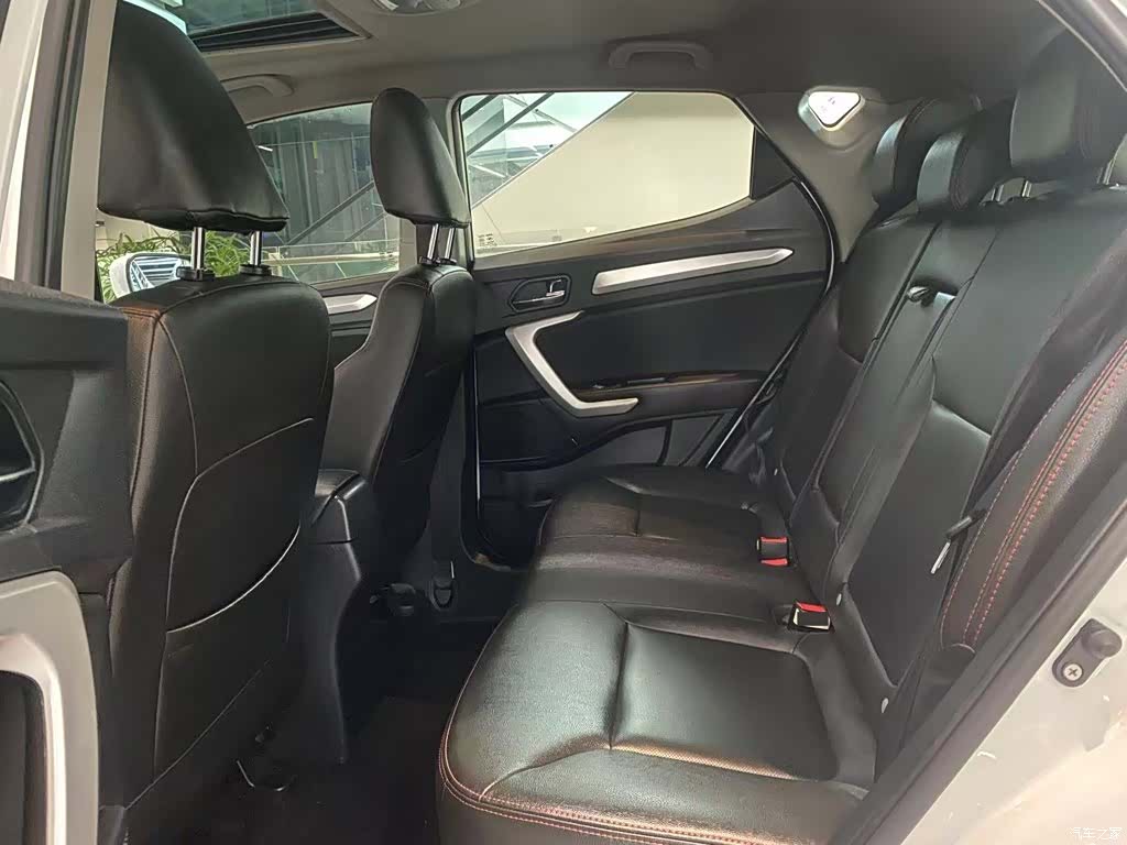JAC S3, 2015 4