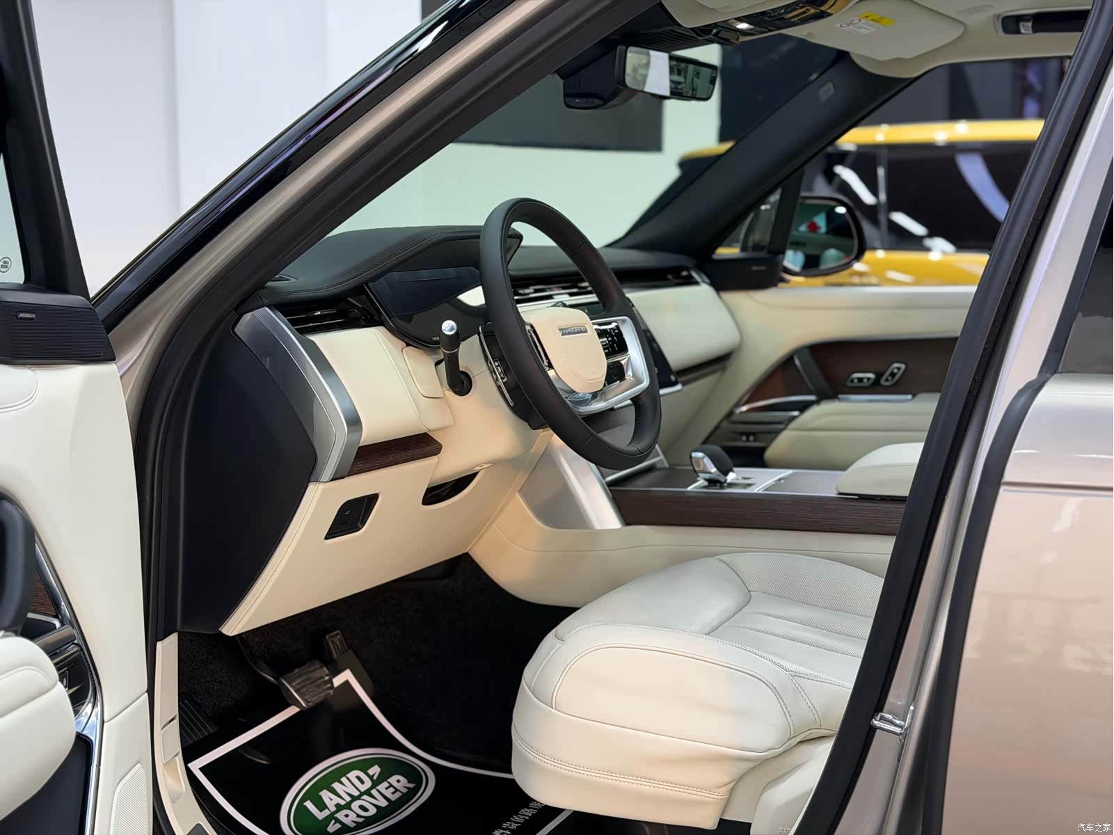 Land Rover Range Rover, 2025 6