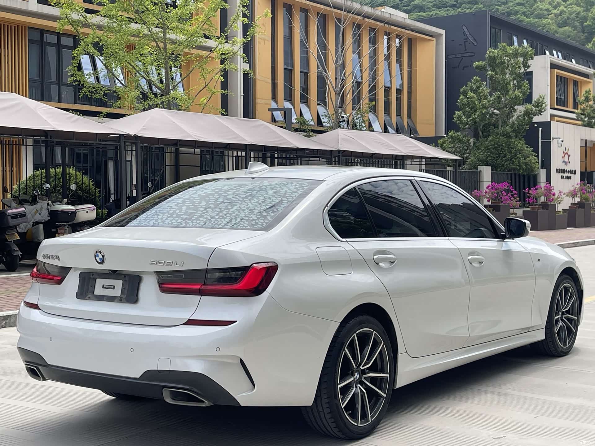 BMW 3 Series, 2022 10