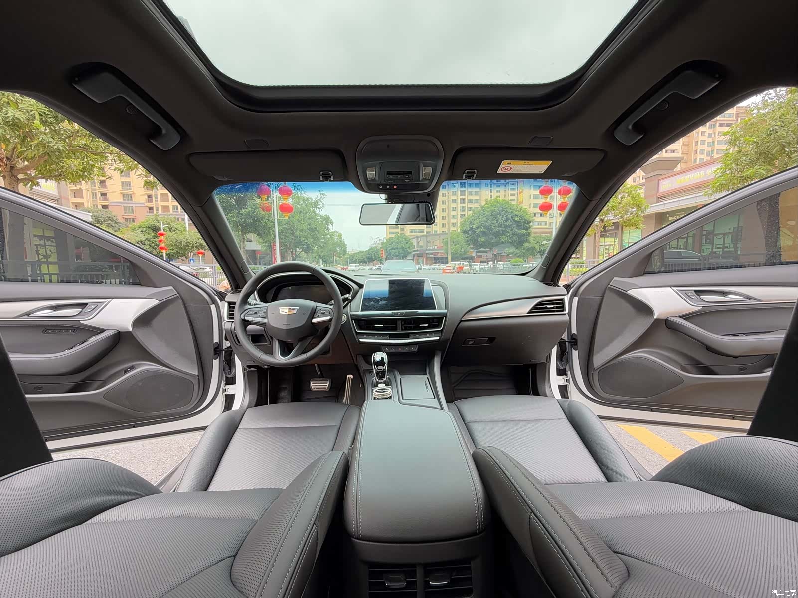 Cadillac CT5, 2023 27