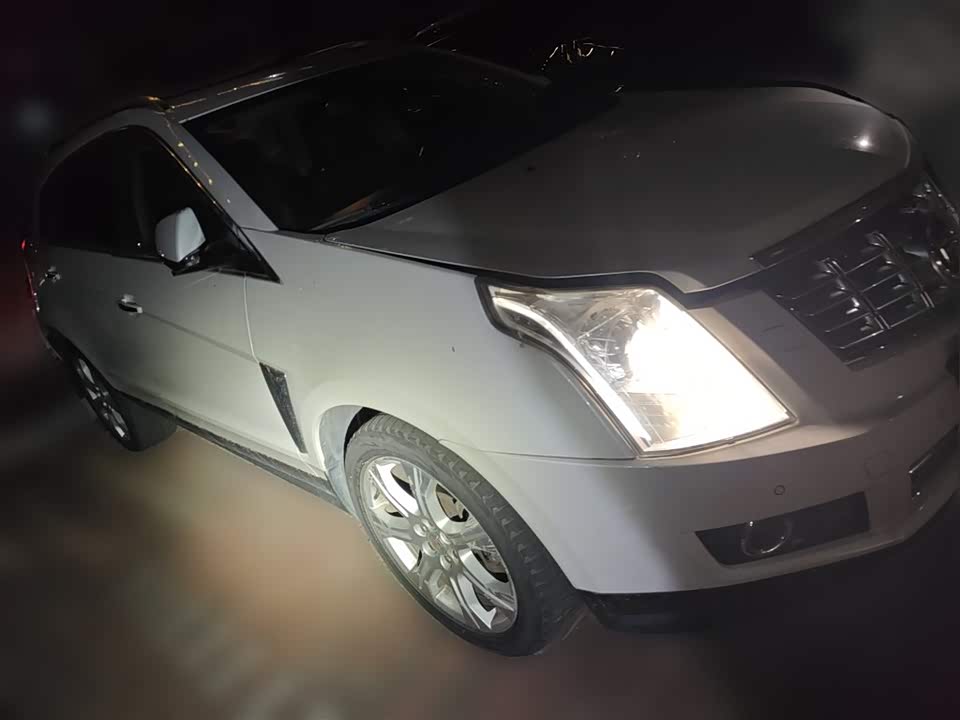 Cadillac SRX