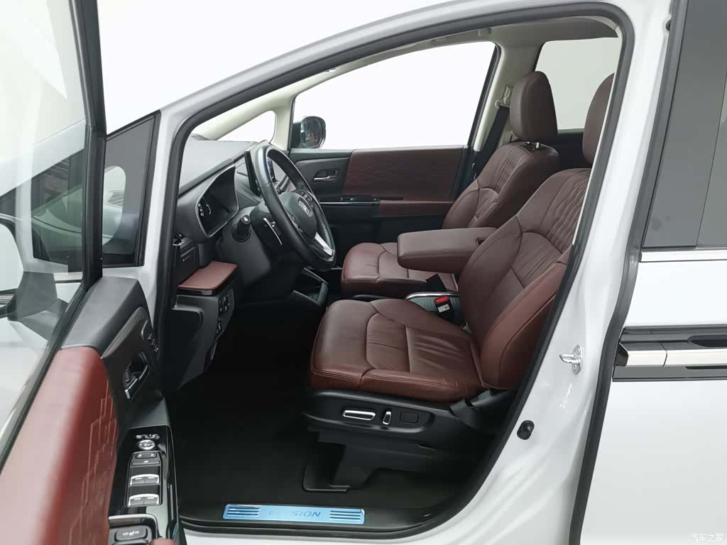 Honda Elysion, 2024 10