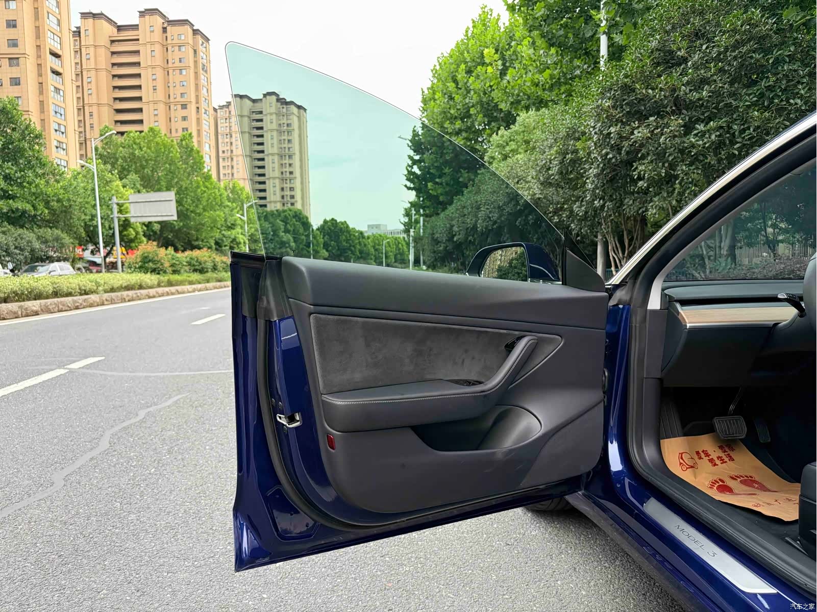 Tesla Model 3, 2019 6