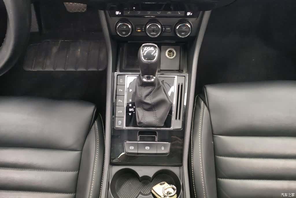 Skoda Superb, 2018 16